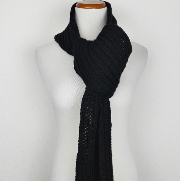 Handmade Black Knitted Wrap Scarf - Picture 2 of 6